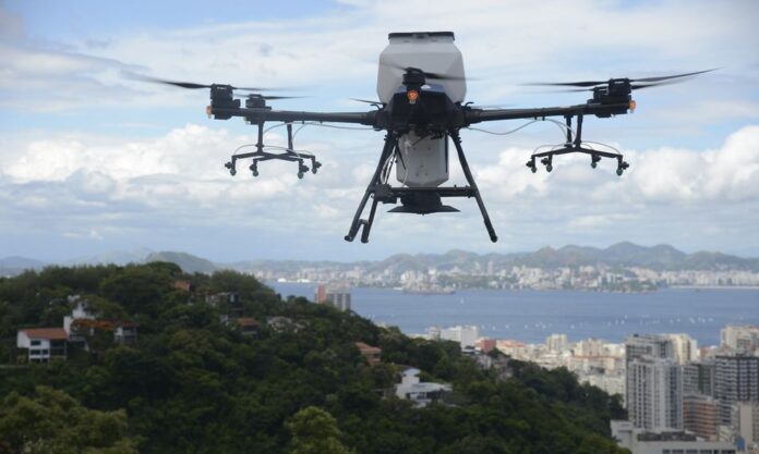 Drone que será usado no programa de reflorestamento do Rio de Janeiro, Refloresta Rio — Foto: Fernando Frazão/Agência Brasil