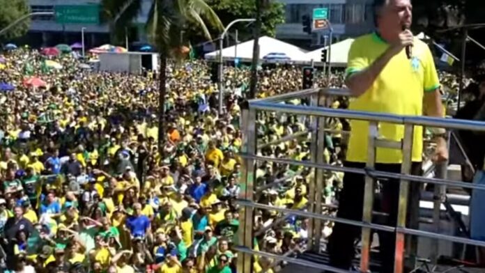 Bolsonaro diz que corre riscos e que ‘sistema quer concluir trabalho de Juiz de Fora’