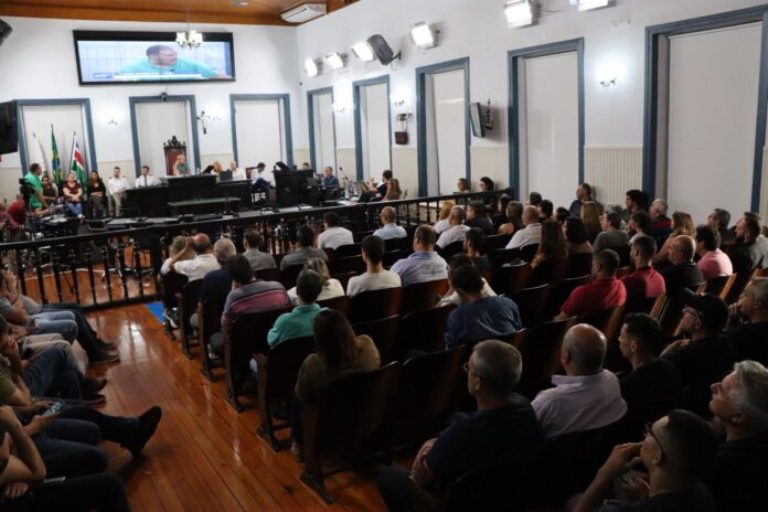 Câmara começa a discutir regulamentação de açougues em JF