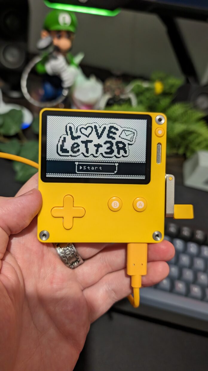Um desenvolvedor da Playdate criou um jogo para propor ao seu parceiro