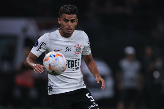 Alvo do Galo: saiba quantos jogos Fausto Vera fez pelo Corinthians no Brasileirão