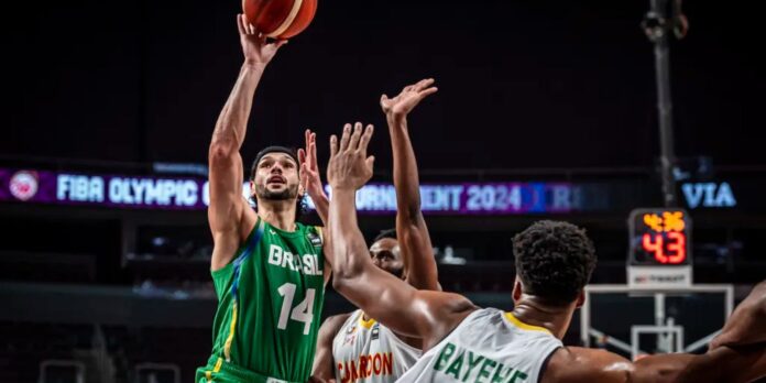 Brasil perde para Camarões, mas avança no Pré-Olímpico de Basquete Brasil perde para Camarões, mas avança no Pré-Olímpico de Basquete
