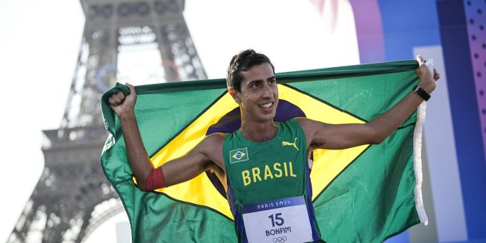 Caio Bonfim fatura prata inédita para o Brasil na marcha Caio Bonfim fatura prata inédita para o Brasil na marcha atlética