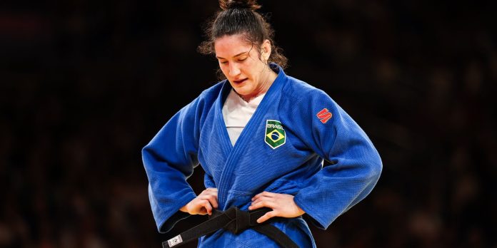 Medalhista olímpica, Mayra Aguiar é eliminada na estreia de Paris Medalhista olímpica, Mayra Aguiar é eliminada na estreia de Paris 2024