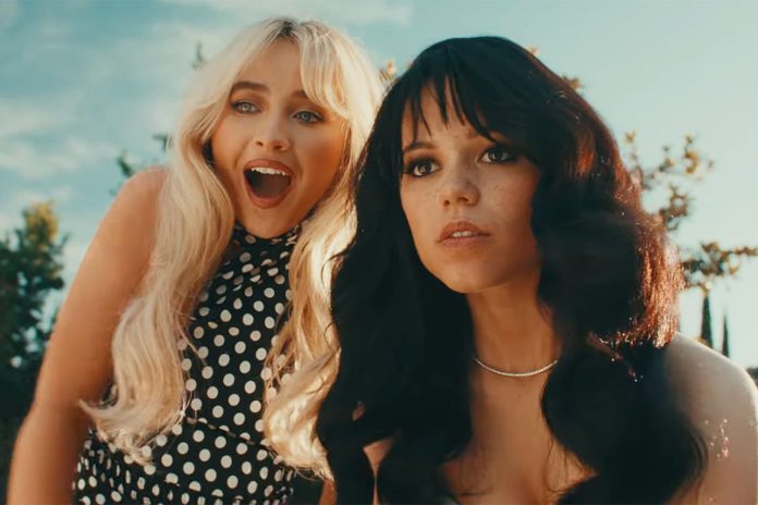 sabrina-carpenter-clipes-pop.jpg 5 clipes pop com atores de Hollywood no elenco