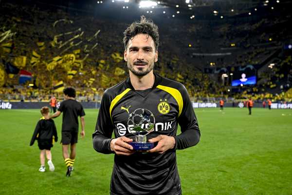 De Hummels a Marlon: veja zagueiros livres no mercado que De Hummels a Marlon: veja zagueiros livres no mercado que poderiam reforçar o Vasco