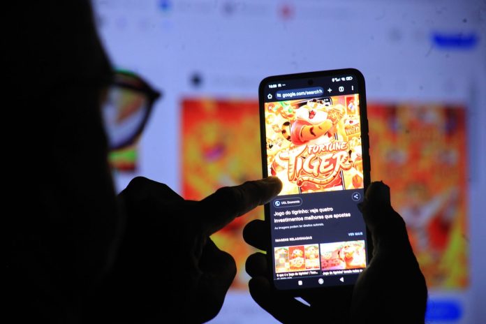 JOGO-DO-TIGRINHO_FT_ALEX-REGIS-4.jpg