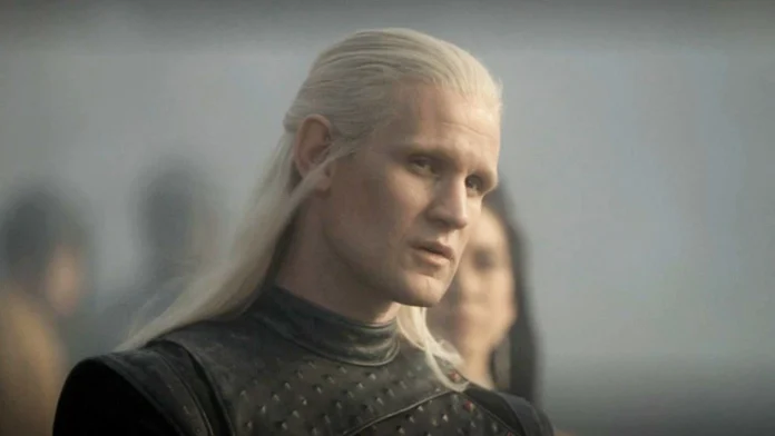 Matt Smith critica alertas de gatilho em séries: "emburrecido"