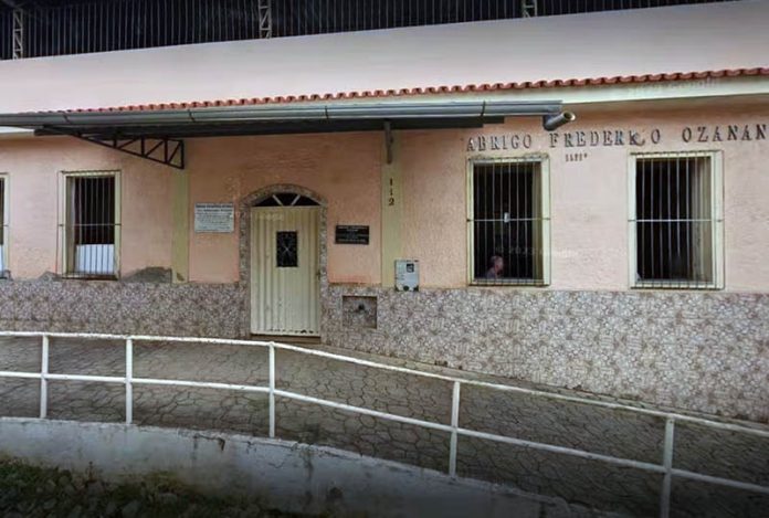 Cuidador Ã© denunciado por estuprar paciente por mais de um mÃªs em MiraÃ­