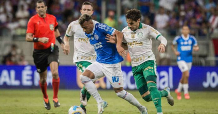Flaco López decide no fim, Palmeiras vence Bahia de virada e segue vivo na luta pelo título