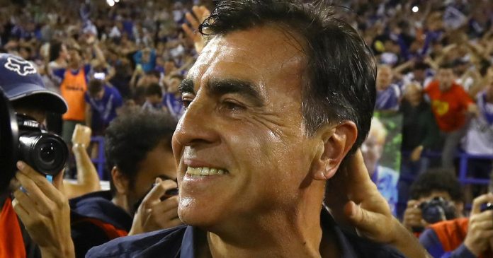 Como joga o Vélez de Gustavo Quinteros, técnico alvo do Grêmio