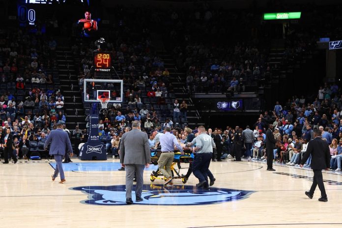Atendimento médico a torcedor choca jogadores antes de Memphis Grizzlies e San Antonio Spurs; vídeo | nba