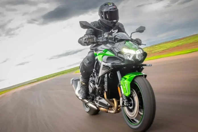 2 Kawasaki Z900 foto divulgacao Kawasaki