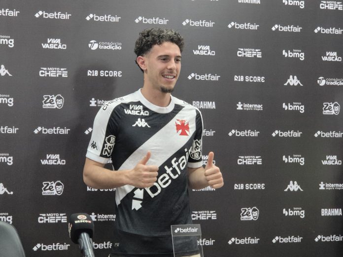 Nuno Moreira se apresenta e projeta reencontro com Loide no Vasco: "Combinávamos bem" | vasco