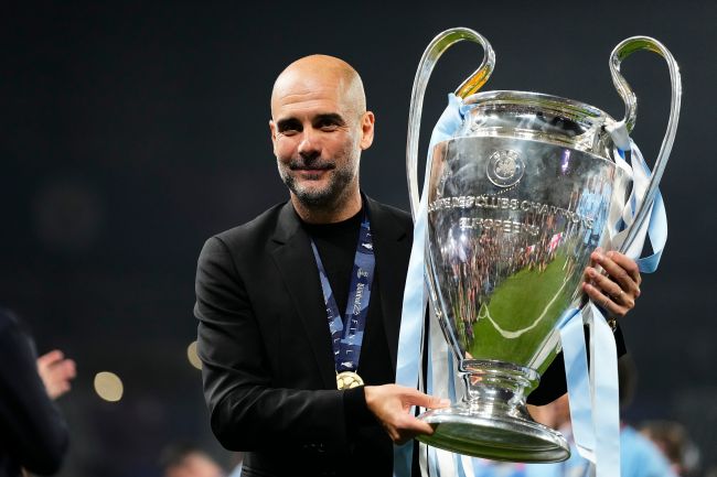 pepguardiolaponders_4466913_650x.jpg Pep Guardiola reflete sobre o jogo do Manchester City amanhã e sua rivalidade com o Real Madrid na Champions