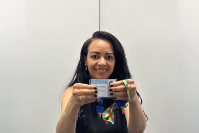 Carteira de identificação de pessoas com autismo ganha funcionalidades para facilitar acesso a serviços essenciais