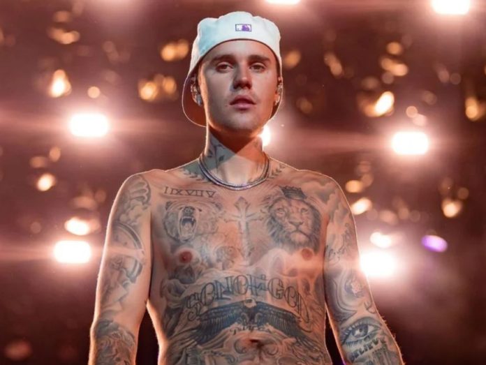 Justin Bieber desabafa sobre síndrome do impostor: "sempre me senti uma fraude"