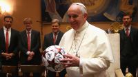 Papa Francisco disse que era ruim no futebol: "Eu jogava mais basquete"