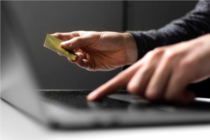 Governo de Minas derruba decreto que aumentava o ICMSsobre compras internacionais começa a valer em todo o Estado