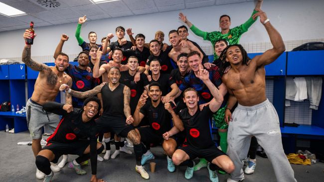 fcbarcelonacrowned_4555583_650x.jpg FC Barcelona sagrou-se campeão da Liga espanhola pela 28ª vez