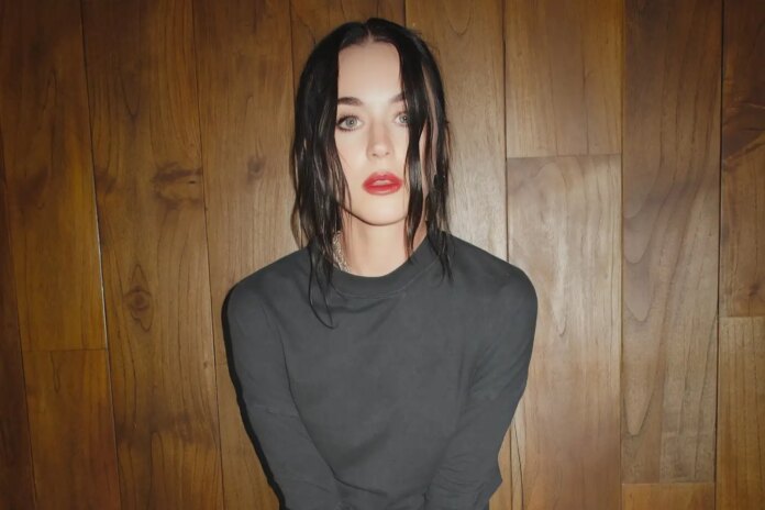 katy-perry-foto-2.jpg Katy Perry supera Sabrina Carpenter no ranking dos mais ouvidos no Spotify