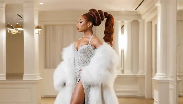 megan-thee-stallion-met-gala.jpg Megan Thee Stallion banida do MET Gala? Rapper se pronuncia!