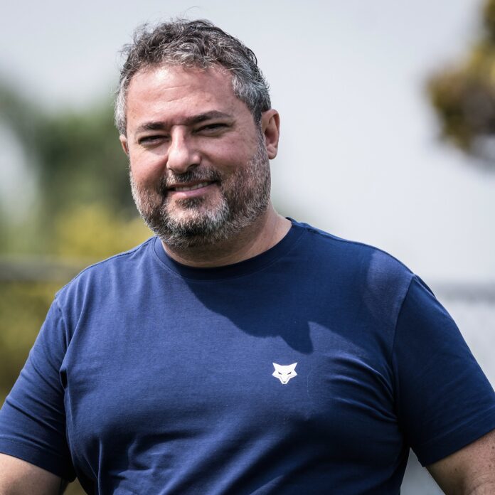 Alexandre Mattos chega a Santos e tem encontro com a Alexandre Mattos chega a Santos e tem encontro com a diretoria do Peixe