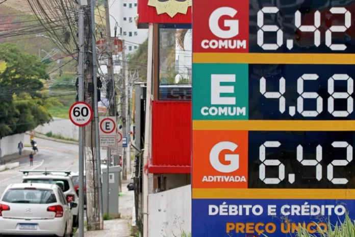 Posto3-FelipeCouri-700x467.jpg