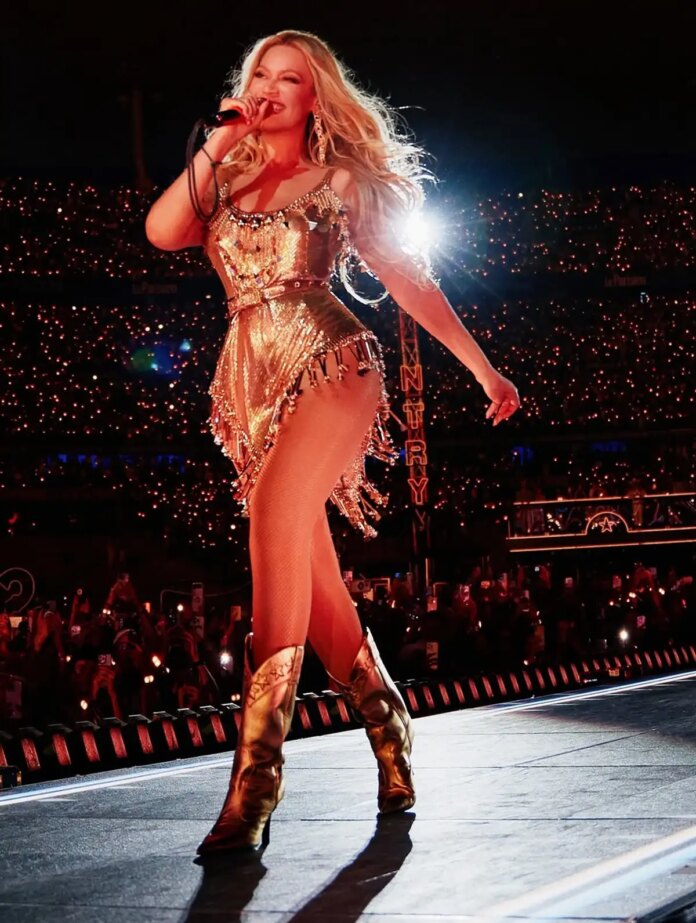 erika-hilton-criticada-perder-parada-lgbt-sp-show-beyonce-paris-discussao-2.jpg