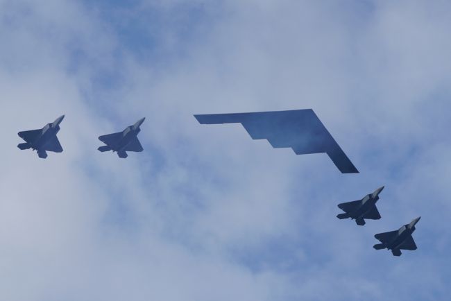 everythingyouneed_4589083_650x.jpg Tudo o que você precisa saber sobre os bombardeiros B-2 dos Estados Unidos que atingiram as instalações nucleares do Irã