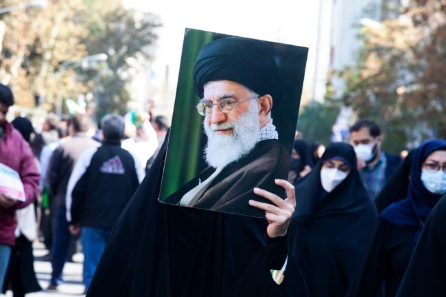 iranu2019ssupremeleader_4586673_650x.jpg O líder supremo do Irã, aiatolá Ali Khamenei, rejeita o ultimato dos Estados Unidos