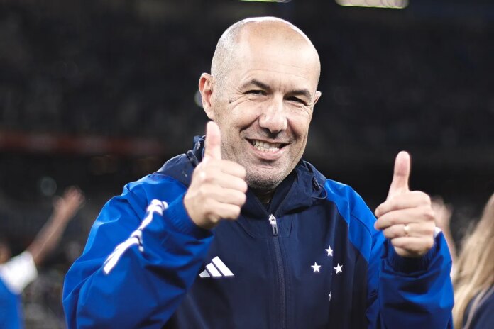 Cruzeiro pode reassumir lideranÃ§a do BrasileirÃ£o apÃ³s 11 anos com Leonardo Jardim