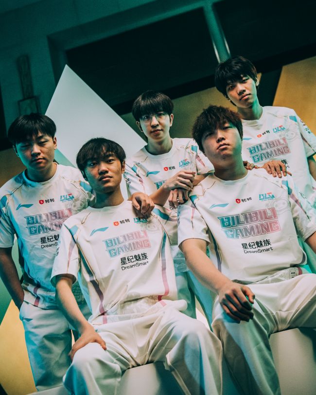 checkoutschedule_4606153_650x.jpg League of Legends