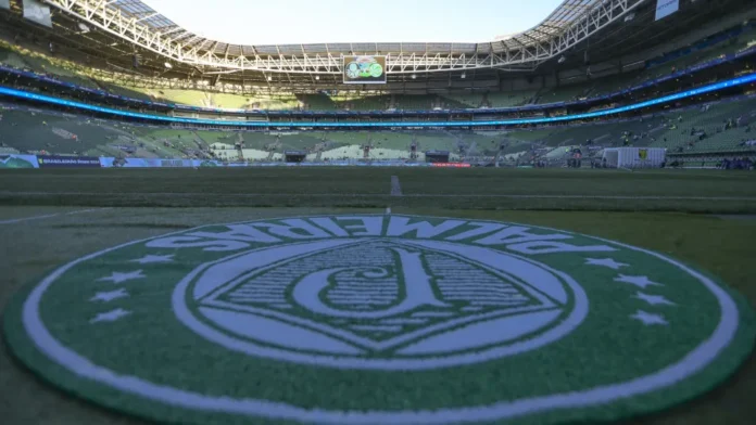 Em transição difícil no elenco, Palmeiras vive tensão inédita na era Abel