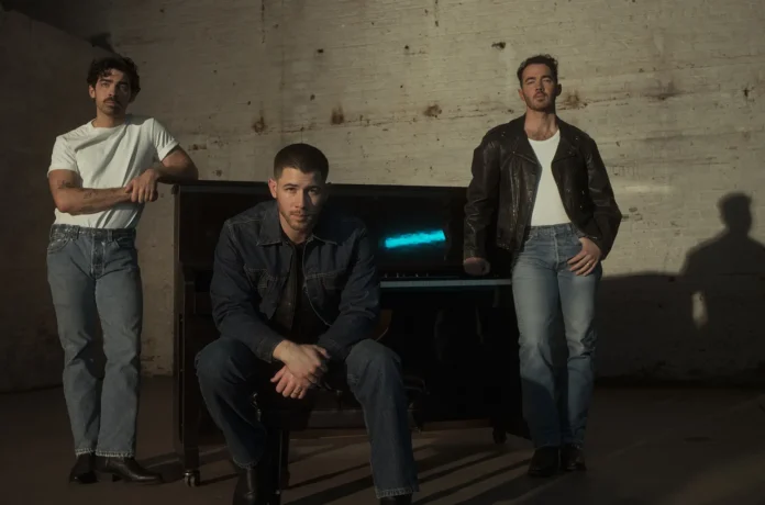 Nick Jonas revela música dos Jonas Brothers que mais o orgulha