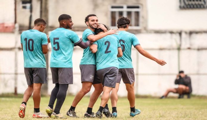 Elenco do Tupi para a disputa da Segunda DivisÃ£o do Campeonato Mineiro