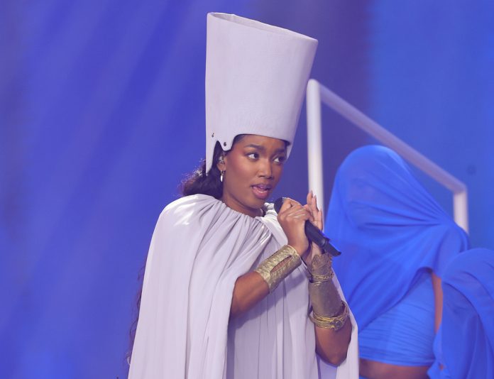 "Minha voz está mais grave no álbum", adianta IZA