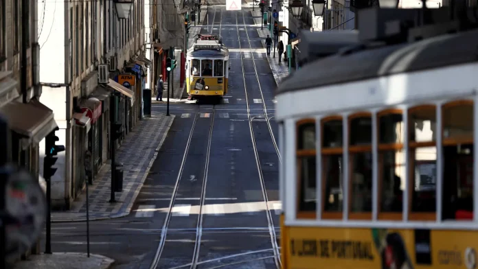 Portugal-aprova-lei-que-endurece-regras-para-imigrantes-veja-como.webp.webp.webp
