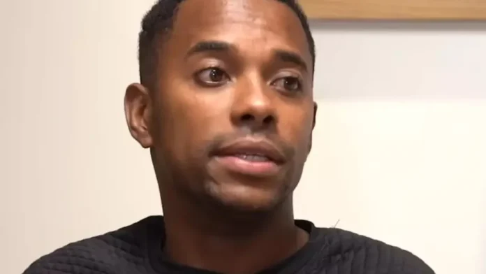 Robinho relata rotina na prisão e nega ter privilégios