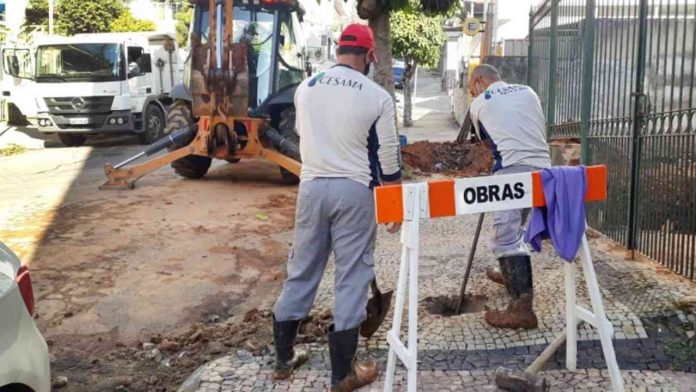 Cesama faz interligaÃ§Ã£o de rede de distribuiÃ§Ã£o de Ã¡gua no SÃ£o Pedro nesta terÃ§a (18)