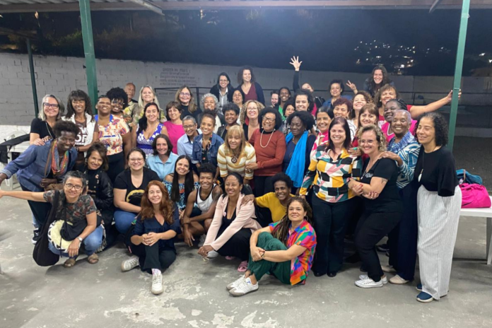 Encontro das Mulheres na Roda de Samba ocupa Praça Ministrinho Encontro das Mulheres na Roda de Samba ocupa Praça Ministrinho neste sábado