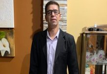 STF concede prisão domiciliar a juiz-forano preso pelos Atos de 8 de Janeiro Robson Victor de Souza vai ser julgado pelo STF nesta sexta-feira. Juiz-forano conseguiu saÃda humanitária através do ministro Alexandre de Moraes