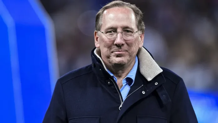 Torcida organizada do Lyon protesta contra Textor