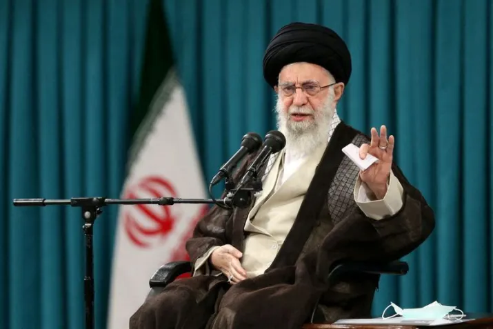 Líder supremo do Irã Ali Khamenei em Teerã • 2/11/2022 Divulgação via REUTERS