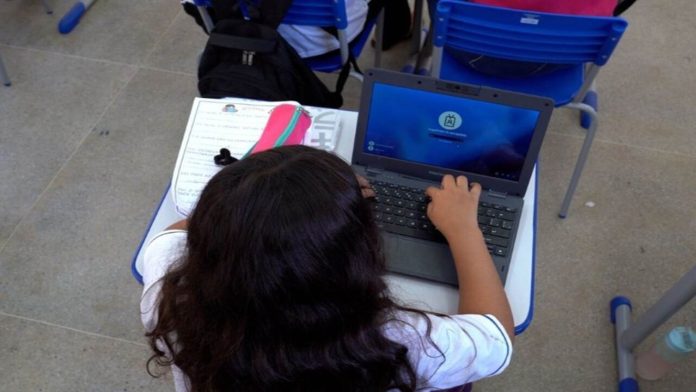 Minas se aproxima de universalizar internet em escolas pÃºblicas