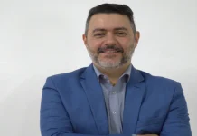 Arésio Ribeiro assume comando do PSDB em Juiz de Fora Arésio Ribeiro assume comando do PSDB em Juiz de Fora