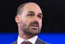 Brasil e China aprovam isenção de vistos para viagens de até 30 dias PGR pede ao Supremo condenação de Eduardo Bolsonaro por coação