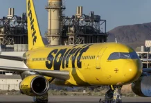 Spirit Airlines cancela todos os voos e anuncia encerramento das atividades