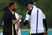 Neymar não viaja com a Seleção e está fora do jogo com o Haiti Neymar não viaja com a Seleção e está fora do jogo com o Haiti