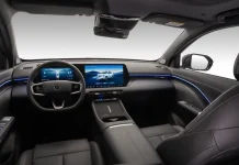 Changan CS55 supera 3 mil pedidos em três dias e CAOA fatura R$ 500 mi | CNN Brasil Por dentro, uma central multimídia de 14,6 polegadas e painel de instrumentos de 10,3 polegadas • Divulgação / Caoa Changan